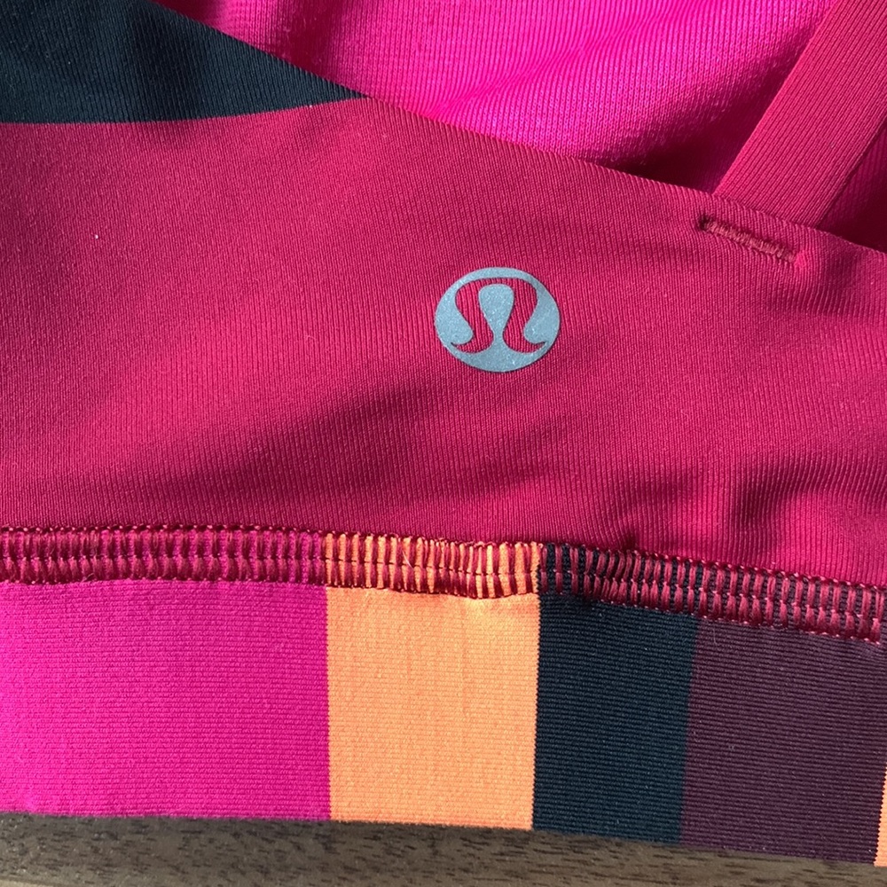 Lululemon Energy sports bra size 4